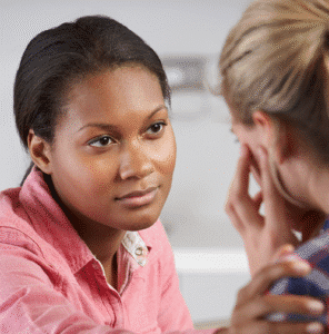 أهم 4 أنواع الدعم النفسي الاجتماعي: دليل د. طلعت حكيم لتعزيز الصحة النفسية بالدعم الاجتماعي 1 أنواع الدعم النفسي الاجتماعي