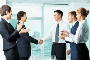 أفضل 10 تقنيات الدعم النفسي الاجتماعي لإحداث تأثير قوي – دليل شامل من د. طلعت حكيم 2 تقنيات الدعم النفسي الاجتماعي