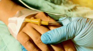 كيفية إدارة الألم بالدعم النفسي: تعلم كيف أعتني بصحتي النفسية مع 4 تمارين يقدمها د. طلعت حكيم 2 كيفية إدارة الألم بالدعم النفسي